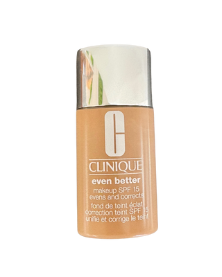 Clinique Even Better™ Fond de Teint Éclat Correction Teint SPF 15 07 Vanilla - Anti-Pigmentation
