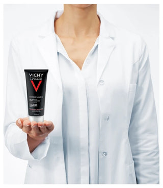 Vichy Homme Hydra Mag C Gel Douche Corps et Cheveux Hydratant 200 ml