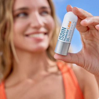 ISDIN Protector Labial SPF50+ Stick Lèvres 4 g – Baume lèvres haute protection solaire
